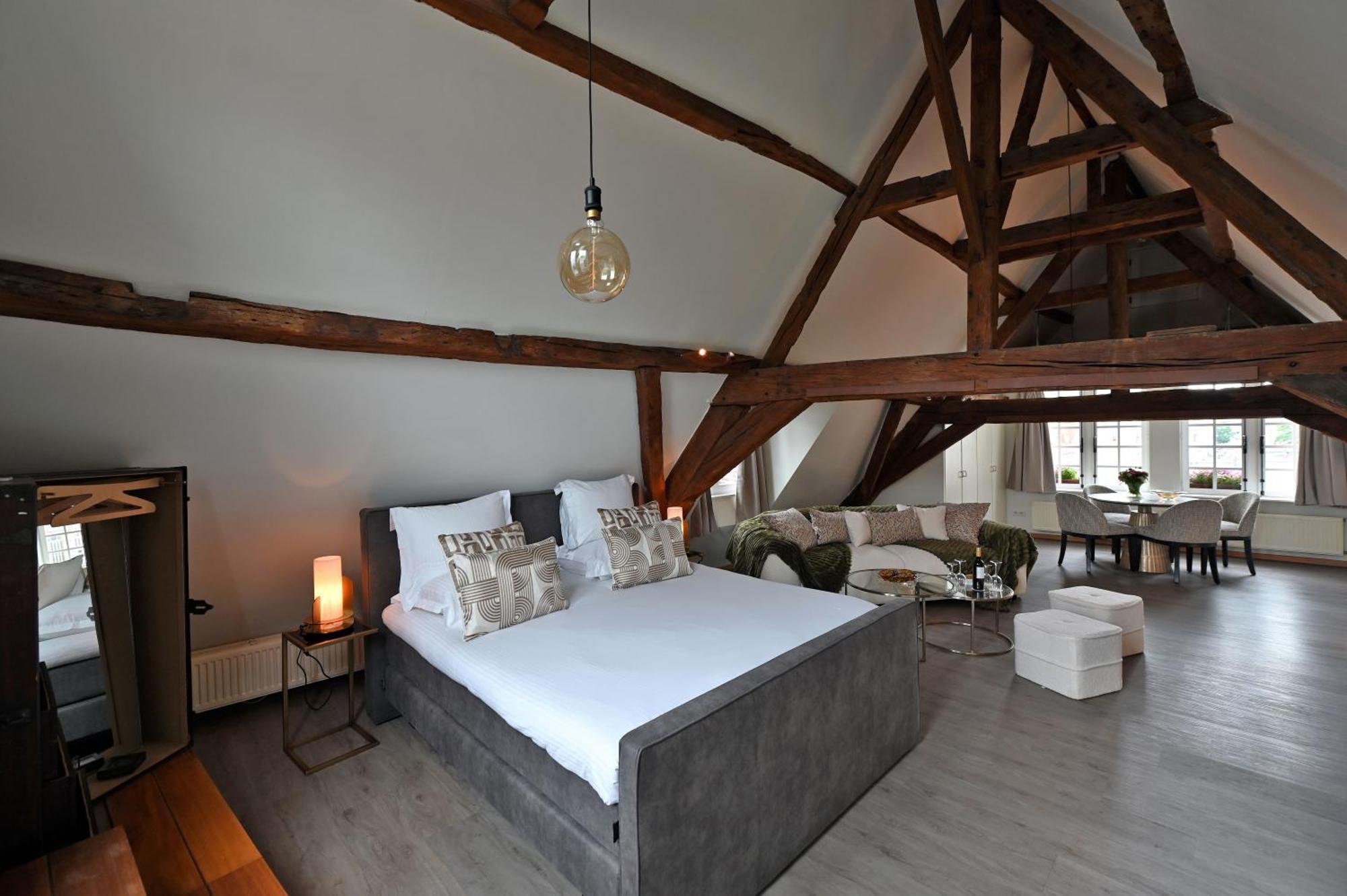 Bed & Breakfast With A View
